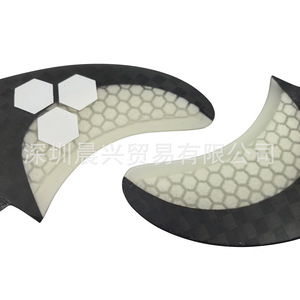 Ailerons de planche de surf UPSURF G7 Honeycomb Carbon Fiber Tri Fin Set - Product Image 4