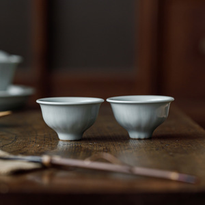 Guanlan Sky Blue Ru Kiln Small Ceramic Teacup Porcelain Round Personal <b>Tea</b> Cup For Kung Fu <b>Tea</b> <b>Set</b> - Product Image 3