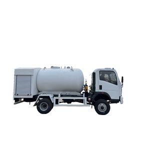 HOWO 4*<span class=keywords><strong>2</strong></span> Camión <span class=keywords><strong>de</strong></span> combustible Camión cisterna LPG <span class=keywords><strong>de</strong></span> 5 toneladas Camión <span class=keywords><strong>de</strong></span> repostaje <span class=keywords><strong>de</strong></span> control <span class=keywords><strong>de</strong></span> impuestos por computadora LPG <span class=keywords><strong>de</strong></span> 5000 litros - Product Image 3