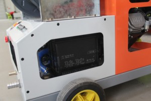 Hệ thống thoát nước độc quyền tự động hóa thuận tiện với sự hấp thụ sốc hệ thống thoát nước jetter Máy cống cống sạch hơn - Product Image 3