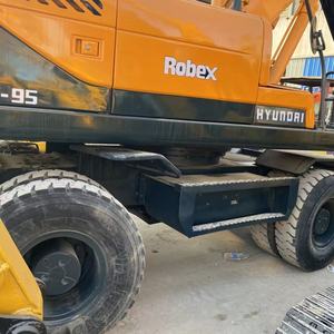 Excavatrice sur pneus Hyundai 210w d'occasion de bonne qualité, 21 tonnes, excavatrices d'occasion de taille moyenne, excavatrice sur pneus Hyundai 210w d'occasion - Product Image 3