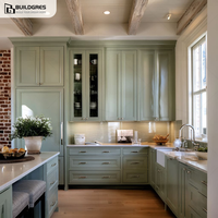 Cuisine modulaire sur mesure, design moderne et contemporain, aménagement en U, tiroirs à fermeture amortie, construction ignifuge, MDF robuste