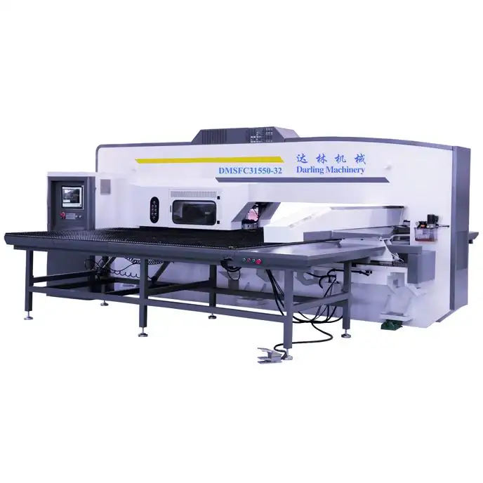 Darling Máy Móc Thế Hệ Mới DMES350-32 Servo Cắt Laser 1500X5000Mm Máy Dập Tháp Pháo Cnc