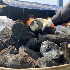 Eco-Friendly Hardwood Charcoal with High Heat Output Wholesale Coffee Charcoal Supplier Vietnam Low Volatile Matter & Low Smoke - Product Image 3