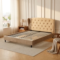 Lit rembourré moderne haut de gamme avec cadre capitonné et tête de lit capitonnée en losanges, support stable en lattes de bois, montage facile pour chambre à coucher