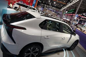 Toyota BZ4X 2026, Auto Eléctrico de Nueva Energía, 4 Ruedas, Toyota BZ4X <span class=keywords><strong>SUV</strong></span>, Precio de Toyota BZ4X, Auto Eléctrico de Segunda Mano - Product Image 6