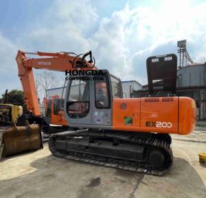 Excavadora de orugas Hitachi usada de 20 toneladas, excavadora EX200 original y de segunda mano de componentes de PLC de Japón a la venta - Product Image 3