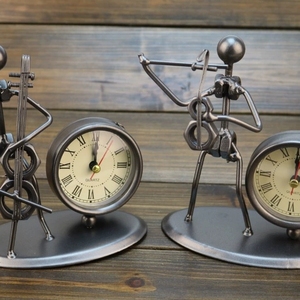 Reloj de pared de arte del hierro vintage reloj único de acero inoxidable hecho a mano, decoración creativa de regalo de cumpleaños - Product Image 1