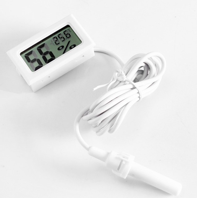 Factory Supply  with 1.5m Wire Mini Electronic  Digital Hygrometer Temperature Humidity Meter Waterproof Probe