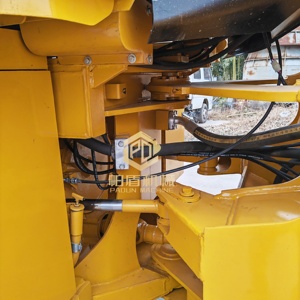 Chargeuse sur pneus d'occasion Cat 966H 950GC, chargeuse sur pneus Caterpillar d'occasion pour la construction, chargeuse frontale - Product Image 5
