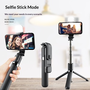 <span class=keywords><strong>L03</strong></span> pour Perche à <span class=keywords><strong>Selfie</strong></span> en Alliage d'Aluminium Tout-en-un avec Mini Lumière d'Appoint LED, Support et Trépied pour Appareils Photo et Électroniques - Product Image 2
