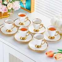 Vente en gros usine : Ensemble de tasses à expresso, mini tasses à latte et tasses à thé en céramique, design simple et raffiné, avec soucoupe, cuillère et support