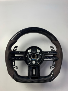 Volant personnalisé en fibre de carbone et cuir avec écran LED pour C-Class W205 W213 W463 W223 G63 E63 - Product Image 1