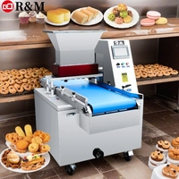 Machine à fabriquer des gâteaux automatique industrielle, mini-machine à cupcakes, machine à injecter la pâte à gâteau, machine à pâtisserie de Guangzhou