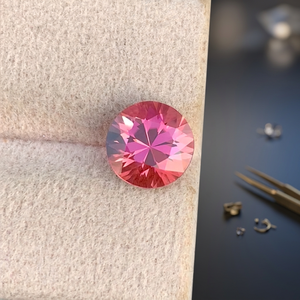 Turmalina Rosa Natural de 3.13 CT, Corte Redondo Excelente, Origen Afganistán, Claridad Impecable - Product Image 3