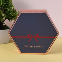 Boîte polygonale de logo estampé en or écologique personnalisé haut de gamme avec couvercle transparent laminage mat et finition UV