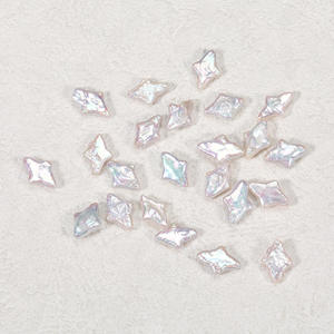 Suministro al por Mayor de Perlas de Agua Dulce Desnudas de 9-10 mm, Cuentas Redondas Sueltas y Resistentes con Ligeros Defectos, Producto Nuevo Natural - Product Image 4