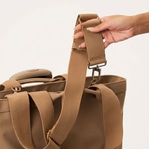 Sac fourre-tout vintage personnalisé pour femme, grand format, en polyester durable, avec logo imprimé sur mesure, idéal pour le shopping et les voyages, pour un usage quotidien - Product Image 5