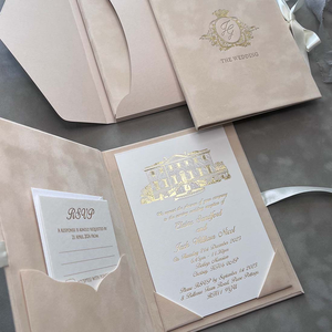 Logotipo personalizado y <span class=keywords><strong>color</strong></span> Inviti Matrimonio Personalizzato Velvet Pocket Tapa dura Folios Papel o acrílico Invitaciones <span class=keywords><strong>DE</strong></span> BODA Velours - Product Image 2