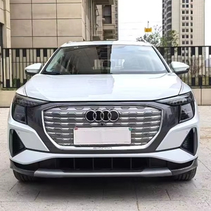 <span class=keywords><strong>Audi</strong></span> <span class=keywords><strong>Q5</strong></span> E-tron <span class=keywords><strong>SUV</strong></span> Elettrico Usato 2023, Guida a Sinistra, Cambio Automatico, Telecamera Posteriore, Sedili in Pelle, Pneumatici R19, Tetto Panoramico - Product Image 1