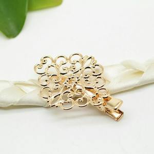 Clip per <span class=keywords><strong>Capelli</strong></span> a Forma di Fiore Diamantato Placcate in Rame Linbing, Accessori per <span class=keywords><strong>Capelli</strong></span> Saldati, Accessori Antichi all'Ingrosso - Product Image 2