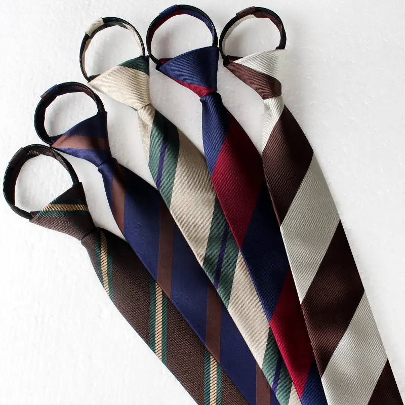 Embalagem de cetim floral clipe de fita masculina conjuntos de exibição prateleiras torcidas para terno preto gravata vermelha