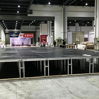 Scène modulaire robuste à prix de gros avec boucles pour événements d'entreprise et pole dance