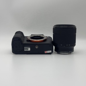 Appareil photo plein format <span class=keywords><strong>Sony</strong></span> Alpha 7 <span class=keywords><strong>II</strong></span> (A7M2) avec objectif 28-70mm OSS, 24,3MP, stabilisation 5 axes, Wi-Fi, NFC, vidéo professionnelle, vente en gros et en vrac - Product Image 6
