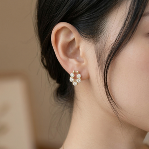 ต่างหูเพชรแท้ 5.00 กะรัต ทองคำ 14K รับรองโดย IGI ทรงบริลเลียนต์ ความใสสูง ประกายระยิบระยับ ของขวัญสุดหรูสำหรับผู้หญิง ใส่ไปงานปาร์ตี้ - Product Image 5
