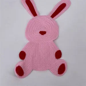 Pink Rabbit soluble en agua bordado de conejo rosa pano palo de dibujo animado animal parche accesorios de ropa