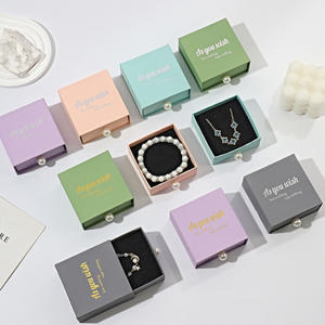 Scatola Portagioie Compatta Multistrato in Legno con Dettagli in Perle, Ideale per Viaggi e Conservazione Domestica - Product Image 6