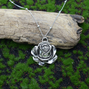 Collar con colgante <span class=keywords><strong>de</strong></span> Rosa romántico Vintage para <span class=keywords><strong>amigas</strong></span>, regalo <span class=keywords><strong>de</strong></span> aniversario <span class=keywords><strong>de</strong></span> boda - Product Image 5