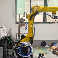 Robot de soudage laser industriel à six axes XARP, équipement de soudage laser automatique à haute efficacité pour pièces métalliques