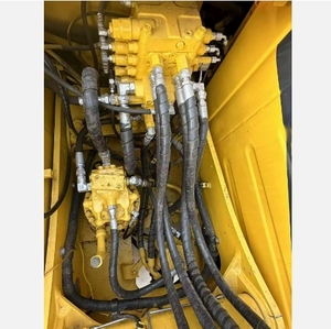 รถขุดมือสอง Komatsu PC120-8 PC130 สภาพดี ราคาถูก พร้อมขายสำหรับงานดิน - Product Image 6