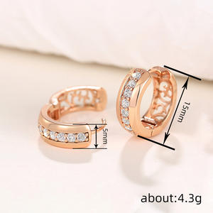 Orecchini a Cerchio DiamondE in Oro Massiccio 18K con Diamanti, Oro Rosa, Taglio Brillante Rotondo, Stile Classico per Uso Quotidiano Femminile - Product Image 6
