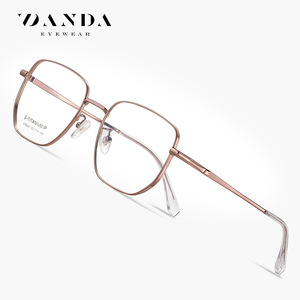 Montures de lunettes Danda Eyewear ST6221 rectangulaires à monture complète en titane pur, légères, unisexes - Product Image 1