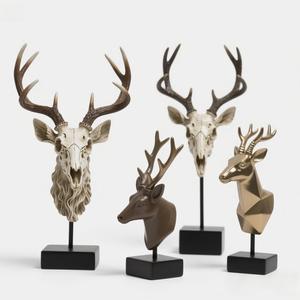 مجسم على قاعدة حامل, مجسم على شكل جمجمة ، رأس غزال ، على حامل - Product Image 1