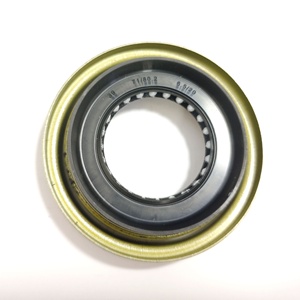 Paraolio per Pignone Servosterzo Auto OEM 27283-61J00 in Materiale NBR FKM Durevole 39*71/80.2*6.5/20 XTSEAO Suzuki - Product Image 2