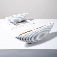 Sculpture de coquille en céramique faite à la main, finition émaillée blanche, pour décoration minimaliste de la maison, décoration de table, style naturel, cadeaux pour le salon