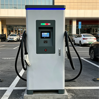 Station de recharge rapide pour véhicules électriques à courant continu haute puissance pour usage commercial et public