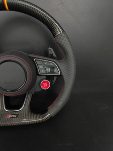 Volante de Fibra de Carbono para <span class=keywords><strong>Audi</strong></span> TT S4 S5 S6 S7 S8 <span class=keywords><strong>A3</strong></span> A4 A5 A6 A7 A8 Q3 Q5 Q7, Volante Deportivo de Cuero Perforado - Product Image 6