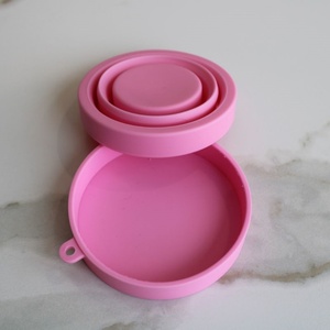 ถ้วยอนามัย VCARE ซิลิโคนเกรดทางการแพทย์ ใช้ซ้ำได้ 100% แบบพับได้ พร้อมอุปกรณ์ฆ่าเชื้อ สีตามสั่ง ขนาด S/M/L น้ำหนัก 17 กรัม - Product Image 6