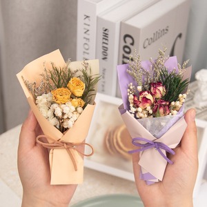 Mini rosa eterna Gypsophila piccolo Bouquet di fiori decorativi di seta <span class=keywords><strong>per</strong></span> la laurea del giorno dell'insegnante di <span class=keywords><strong>San</strong></span> <span class=keywords><strong>Valentino</strong></span>-<span class=keywords><strong>idee</strong></span> regalo - Product Image 1