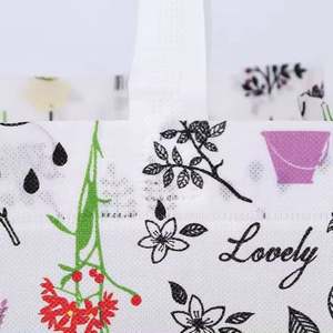 Bolsa de Compras Económica y Ecológica para Carnaval, con Diseño de Flores Coloridas Ultrasónicas, Precio Razonable, para Hombre y Mujer, de Tela No Tejida - Product Image 3