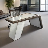 Pour Aviator Furniture Wing Desk Table de bureau d'aviation vintage en aluminium au design industriel du milieu du siècle