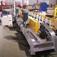Machine de profilage pour conteneurs mixtes de profilés et de rails, prête à l'exportation directe vers vos acheteurs