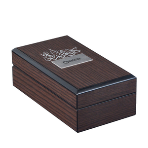 Boîte cadeau de parfum rectangulaire en contreplaqué MDF laqué mat de luxe avec gravure au laser, design moderne, emballage personnalisé - Product Image 3