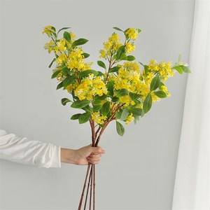 Flores de Lila Blancas y Amarillas de Alta Calidad, Flores Artificiales de Seda para Decoración de Mesa de Boda y Hogar - Product Image 1