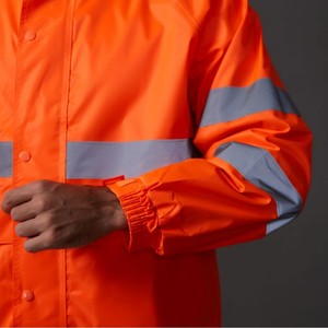 Impermeable de Alta Visibilidad Personalizado, 150D PVC, Ropa de Lluvia para Senderismo con Banda Reflectante, Diseño <span class=keywords><strong>Plegable</strong></span> para Deportes al Aire Libre - Product Image 5
