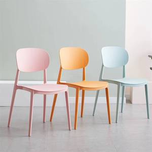 Chaises de salle à manger empilables sans accoudoirs en plastique PP, design simple et luxueux, vente en gros - Product Image 2